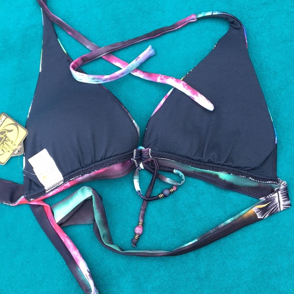 Swimsuit Top - Picture 2 of 6